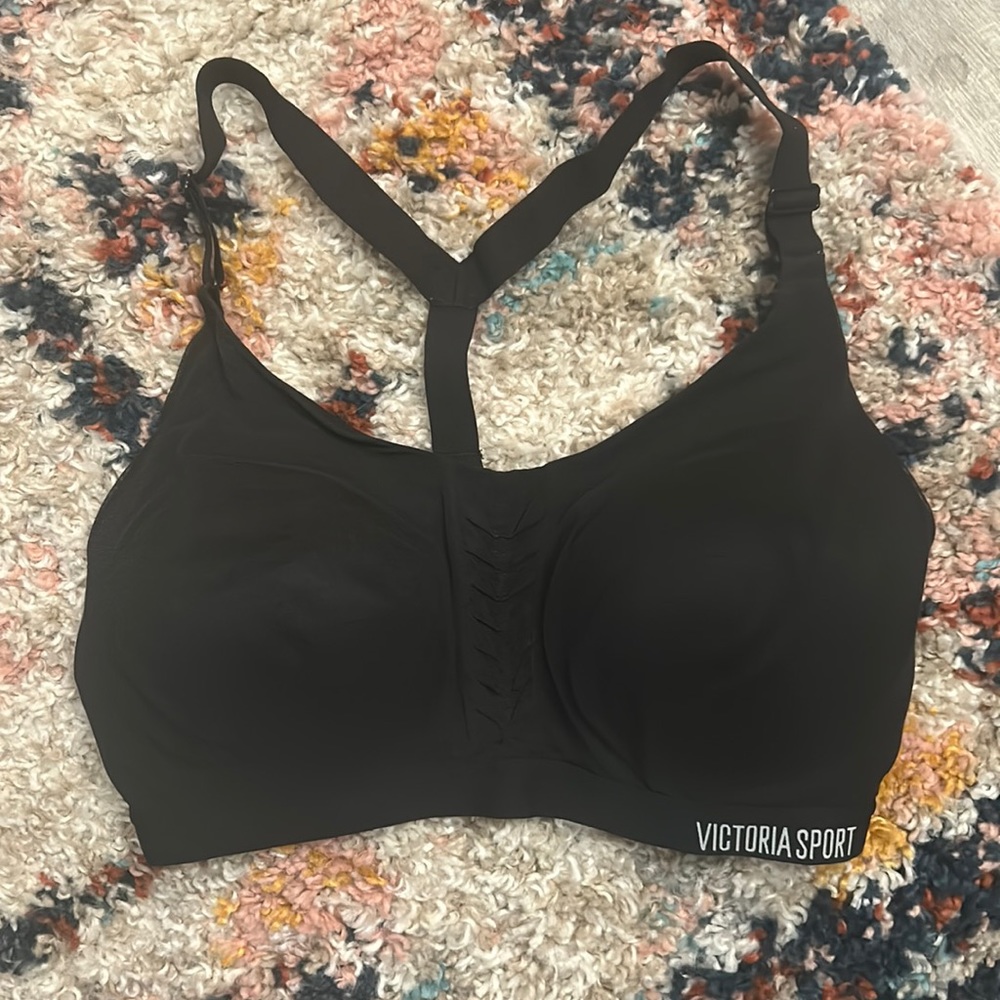 Black Victoria Secret Sports bra with adjustable straps size 34dd